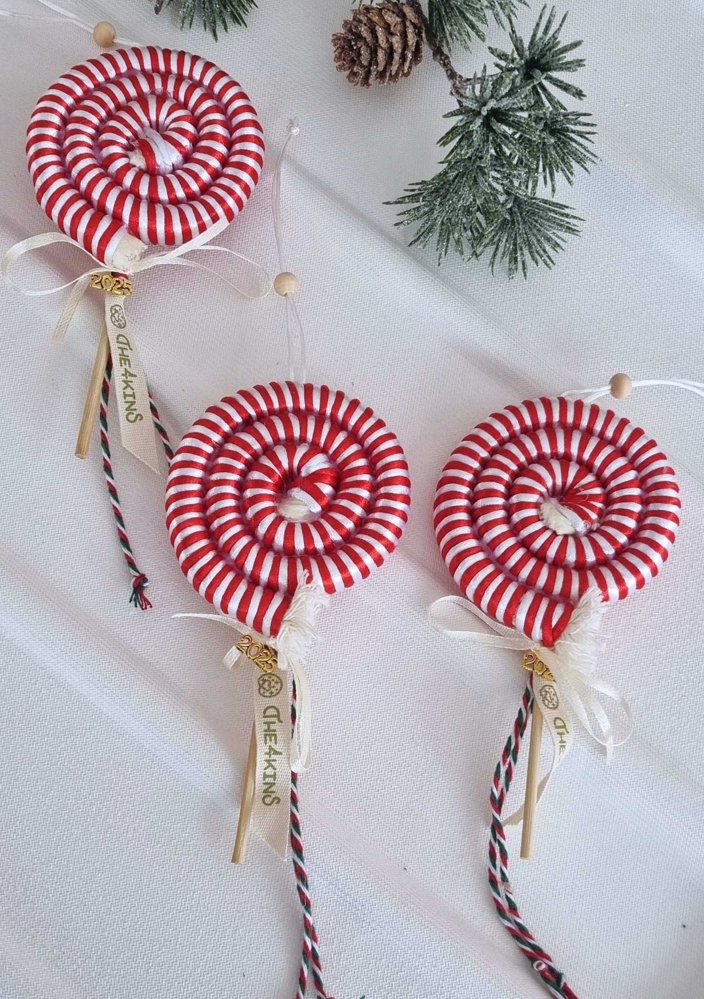 Lollipop Γουράκι in Striped Red - The4kins baby brand