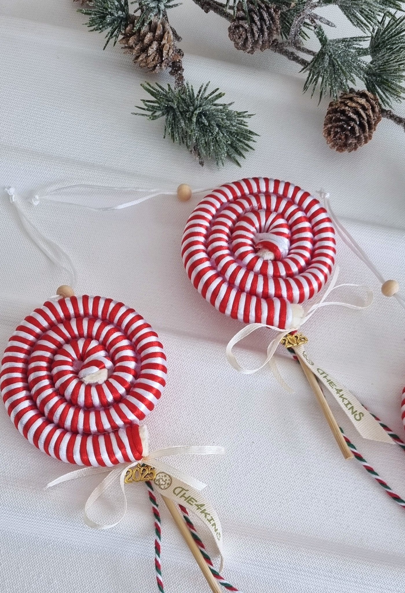 Lollipop Γουράκι in Striped Red - The4kins baby brand